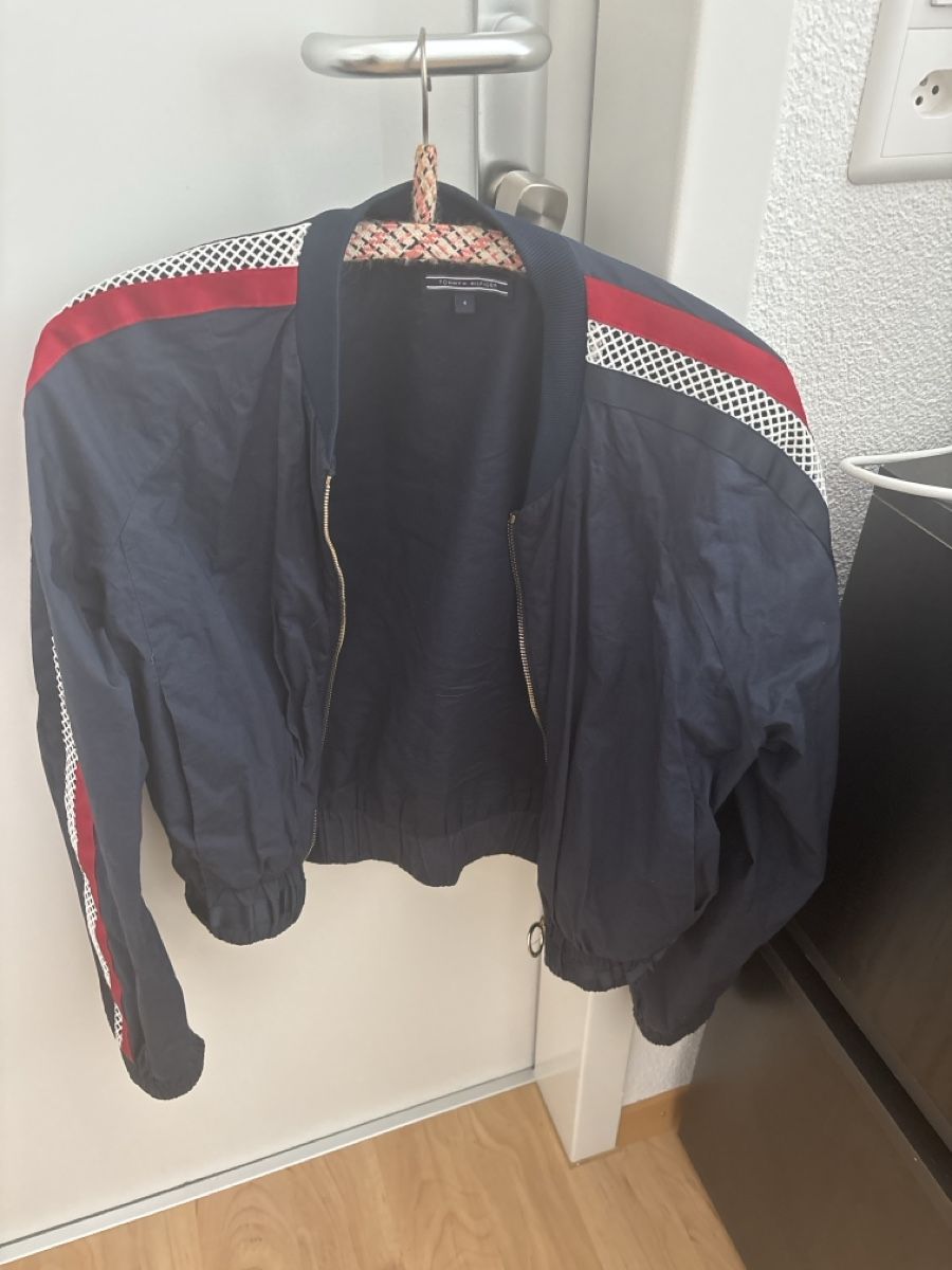 Tommy Hilfiger Giacche: Jacke Hilfiger Damen Gr. S – Usato da Kaltbrunn venduto da Modern