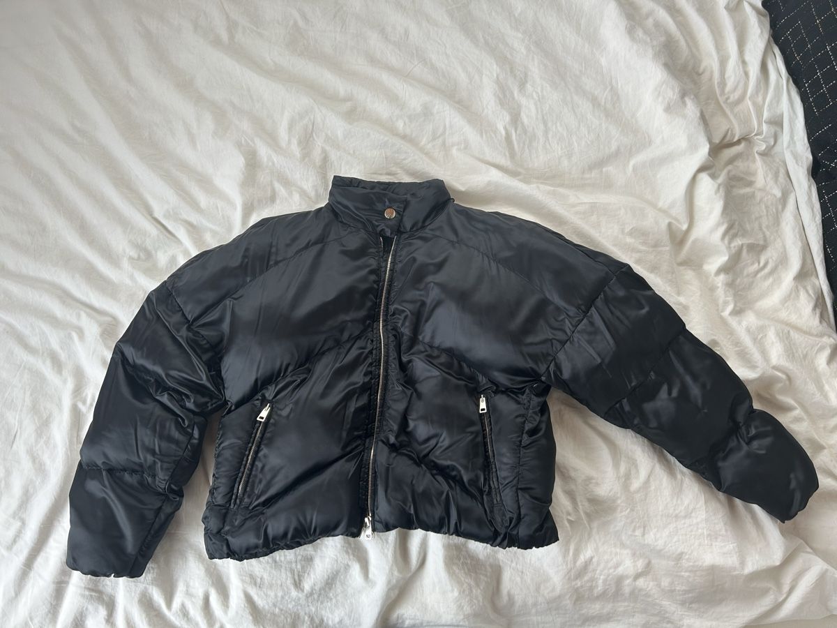 Pinko Giacche: Pinko winterjacket new – Nuovo (secondo la descrizione) da Chur venduto da valico
