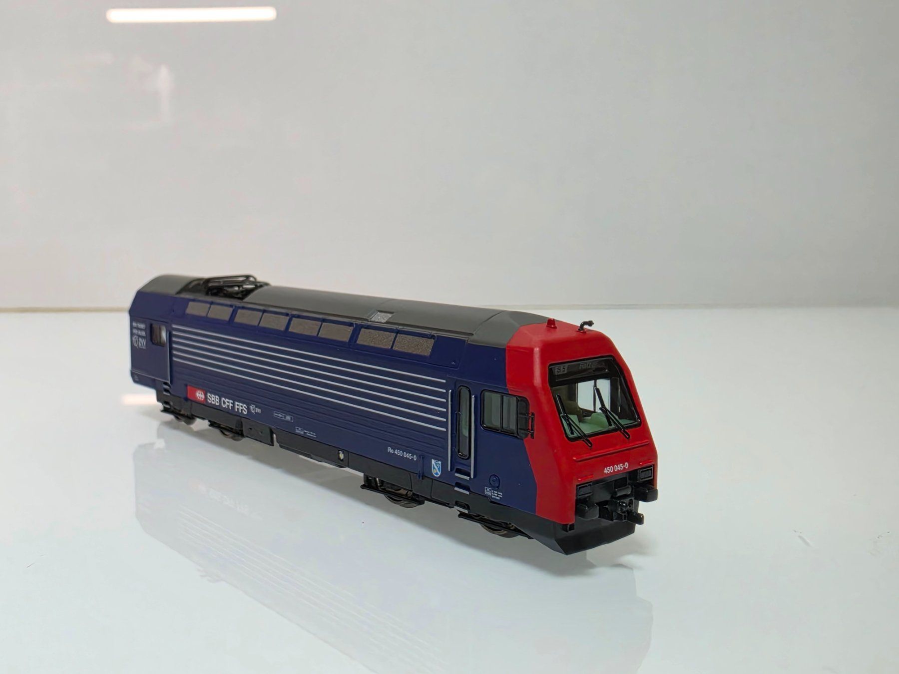 Fleischmann Modellini di ferrovie: Fleischmann SBB Re450 S-Bahn ESU V5 – Nuovo e nell'imballaggio originale da Neuenhof venduto da ludovicco 5