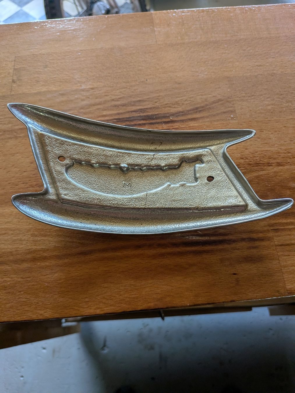 Triumph Alle Motorradersatzteile: Triumph Emblem – Gebraucht aus Künten von sheila017 1