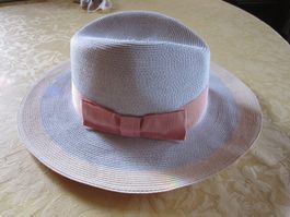 Hut für den Sommer der Marke HAT Shop Dichiara (Italien)