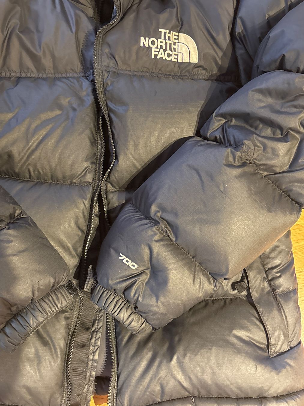 North Face Jacken: North Face Nuptse Jacke – Gebraucht aus Wetzikon ZH von pinkilady44 1