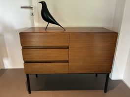 Mid Century Victoria-Möbel Sideboard / Kommode (Schweiz)