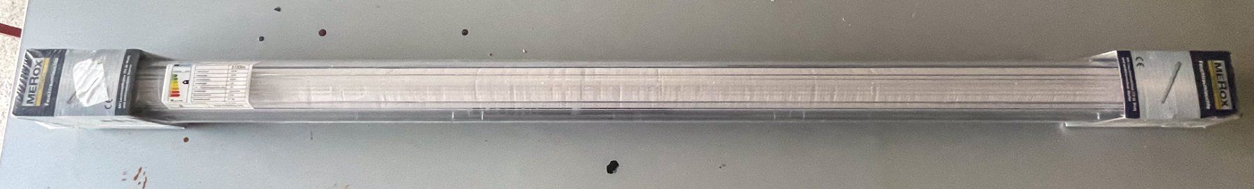 Lampadari & plafoniere: MEROX Feuchtraumleuchte 120cm – Usato da Bülach venduto da sabrista 1