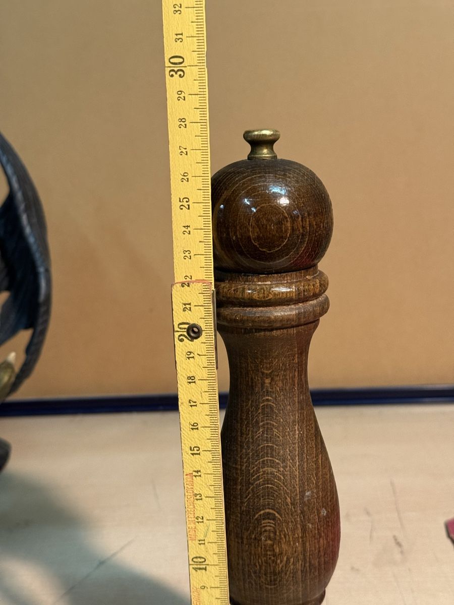 Küchengeräte: Vintage PEUGEOT Pepper Mill - Timeless Kitchen Accessory – Gebraucht aus Lausanne von artnouveau04 3