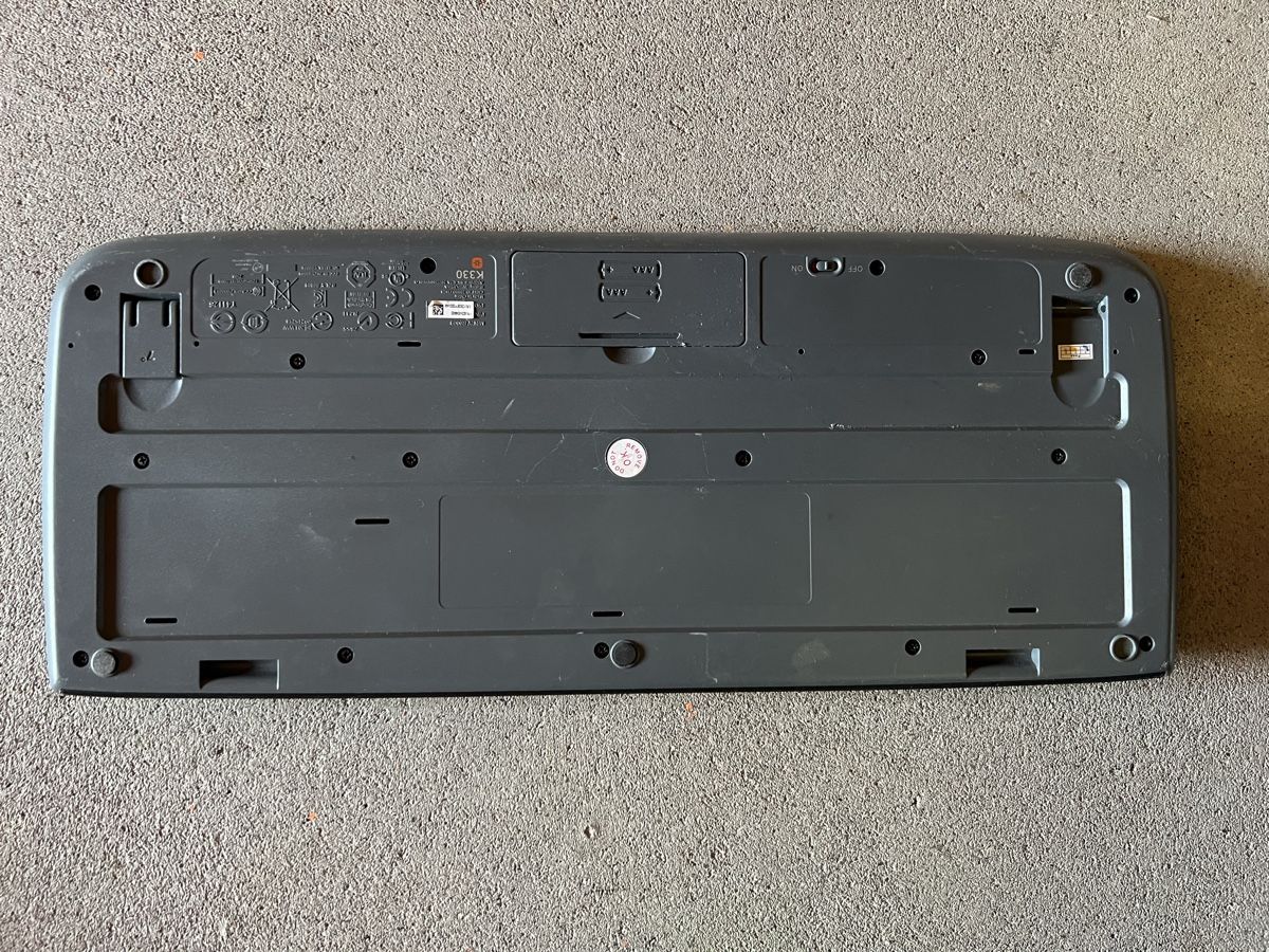 Logitech Claviers: Logitech K330 Tastatur gebraucht – D'occasion à Rüti ZH par Mjohnny7 1
