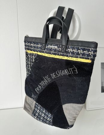 Desigual Rucksack schwarz Patchwork Muster 