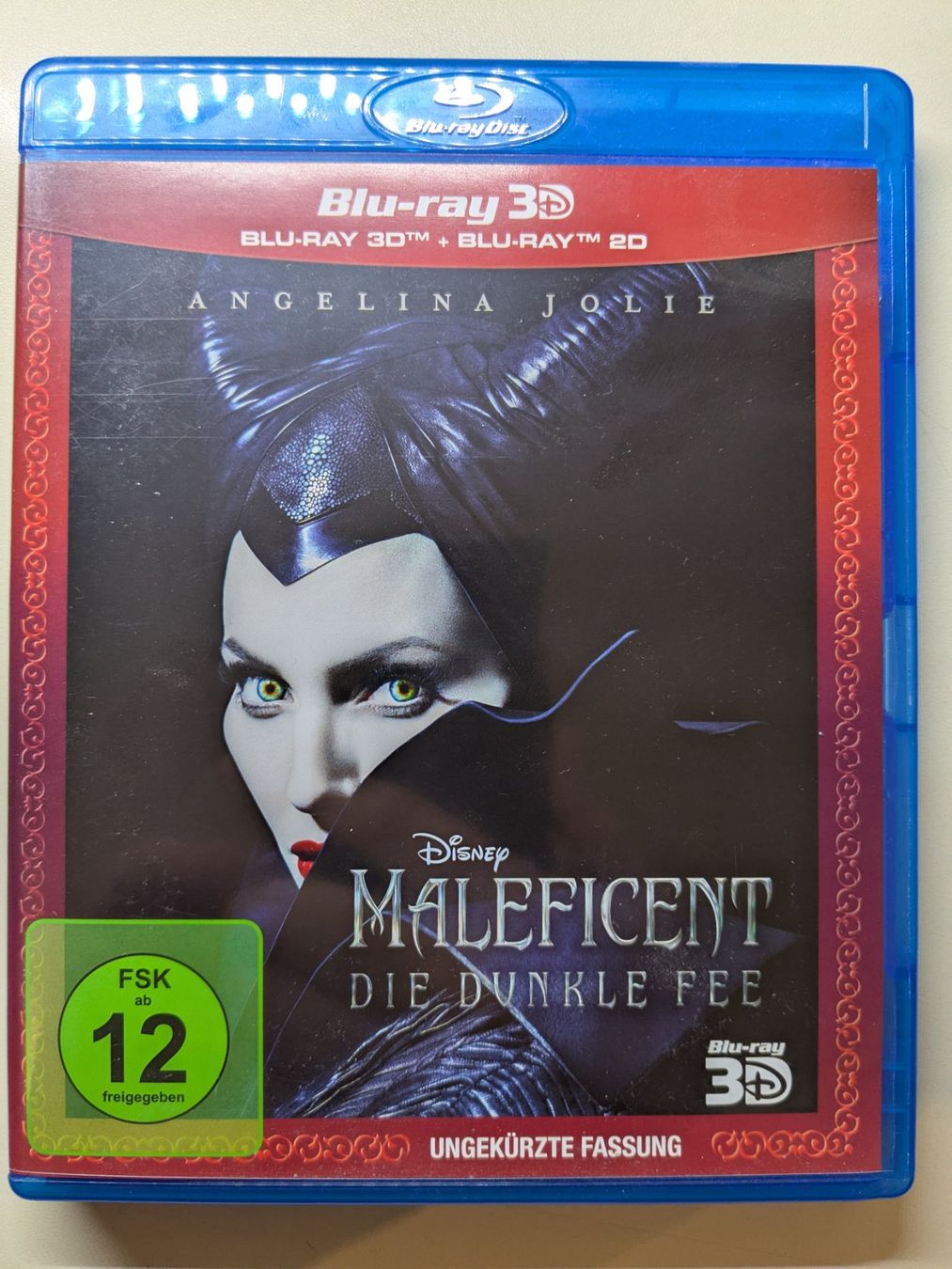 Tutti i DVDs: Maleficent - Die dunkle Fee [2 Blu-rays/2D&3D] – Usato da Port venduto da gecotom