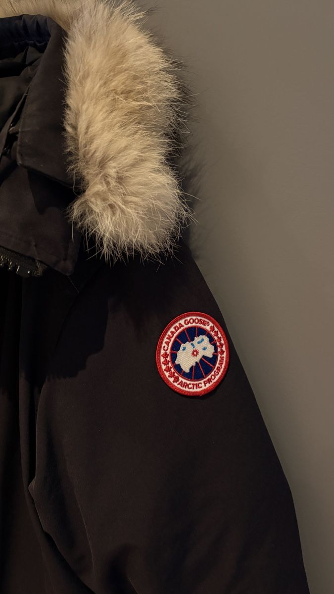 Canada Goose Giacche: Canada Goose Winterjacke – Usato da Wiesendangen venduto da liv_m2dc 2