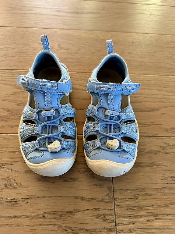 Schuhe für Jungen: Keen Gr. 27/28 – Gebraucht aus Uster von morena01