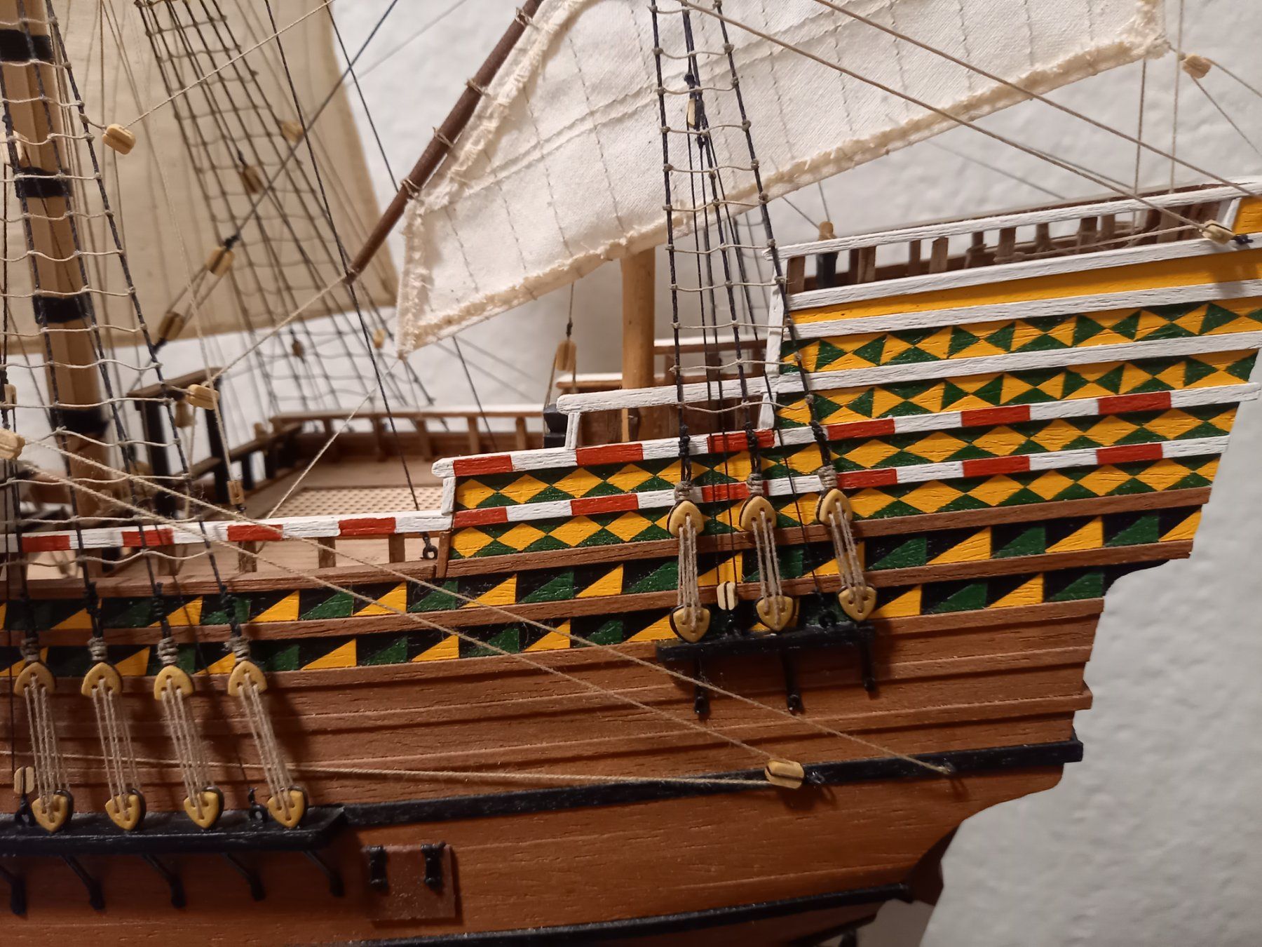 Kit di modellismo & Modellini statici: Holzschiff der Mayflower – Usato da Luzern venduto da titanic68 6