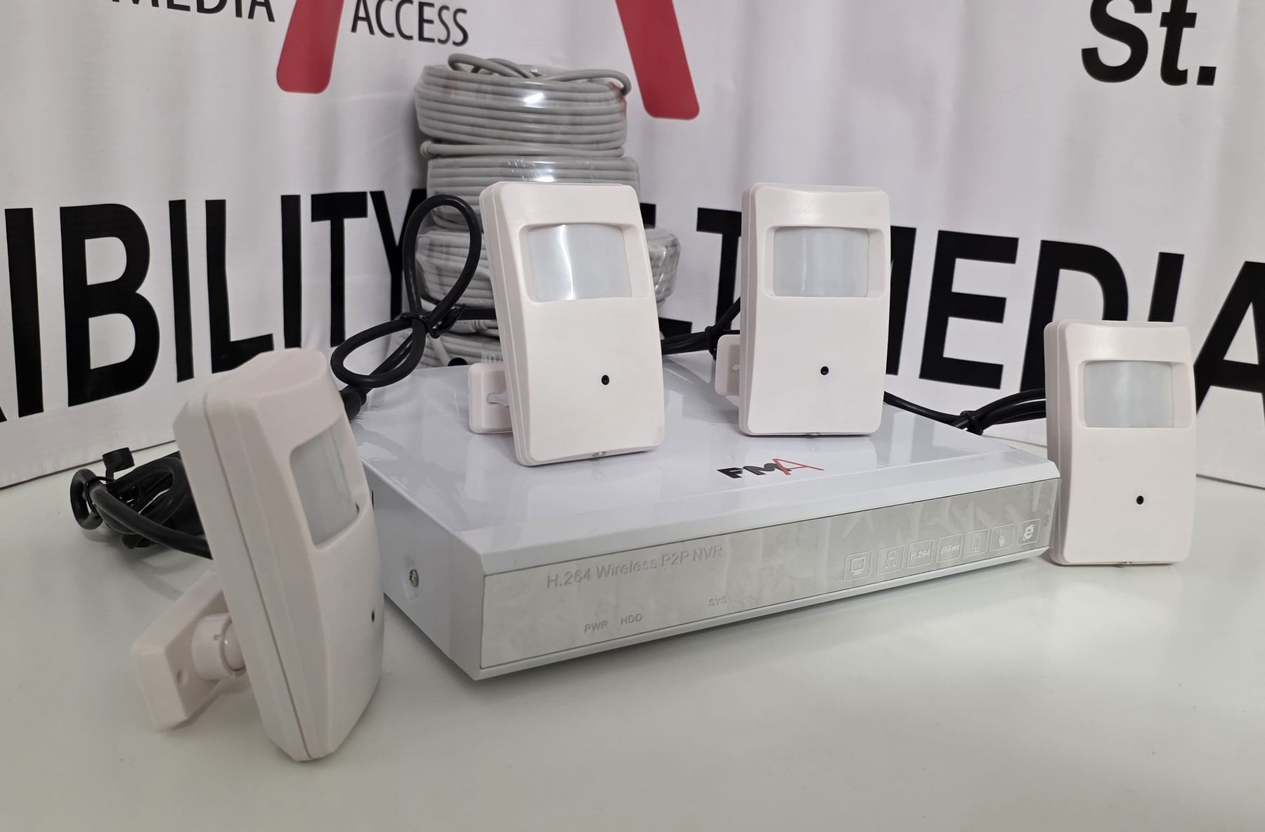 Sistemi d'allarme: Überwachungskamera Set IP – Nuovo e nell'imballaggio originale da St Gallen venduto da FMAccess 1