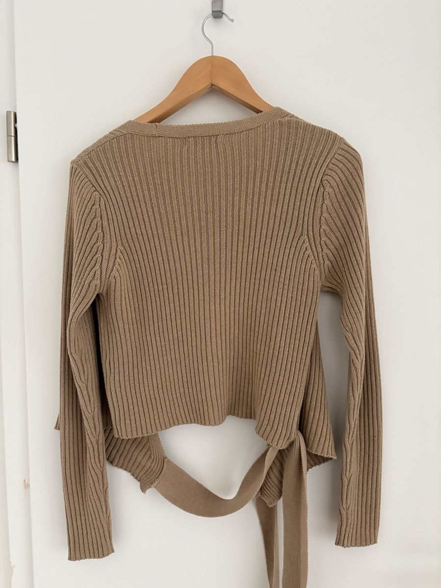Na-kd Pullover & Sweatshirts: Pull-over croisé NA-KD M – Gebraucht aus Vésenaz von ilomd 6