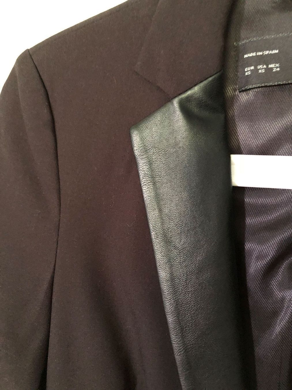 Zara Giacche: Edel Zara Blazer schwarz mit kunstleder – Nuovo (secondo la descrizione) da Adliswil venduto da Jessik0 1