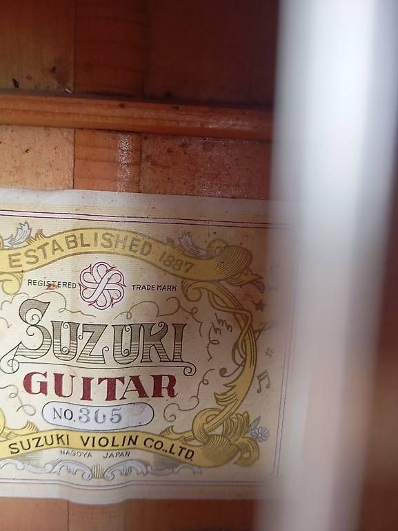 Suzuki Musikinstrumente: 1960 Vintage Suzuki guitar – Gebraucht aus Basel von Petergunn 4