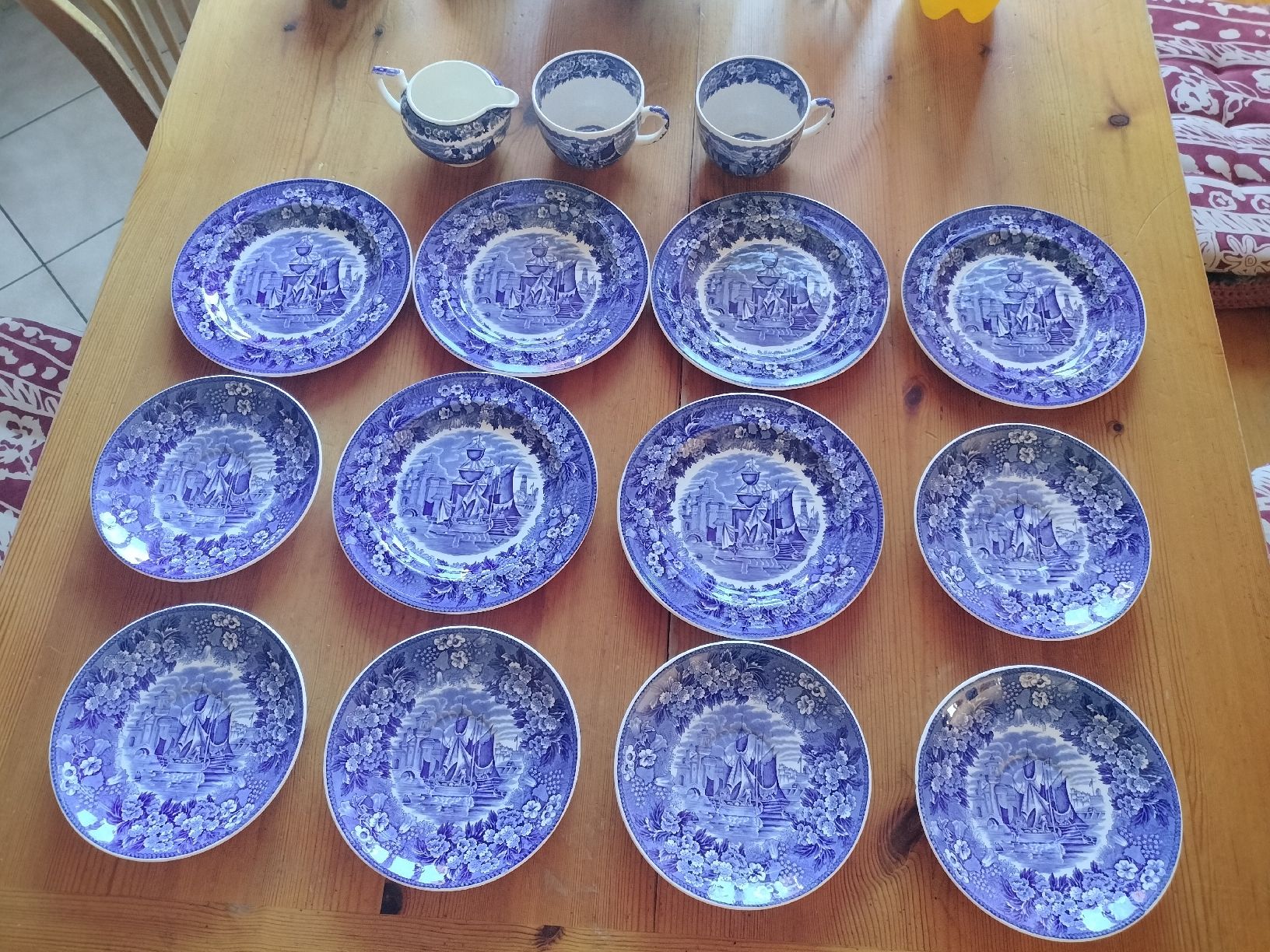 Services de table: Kaffee Service, Ferrara , Wedgwood – D'occasion à Schwanden Sigrisw par len_9yqg