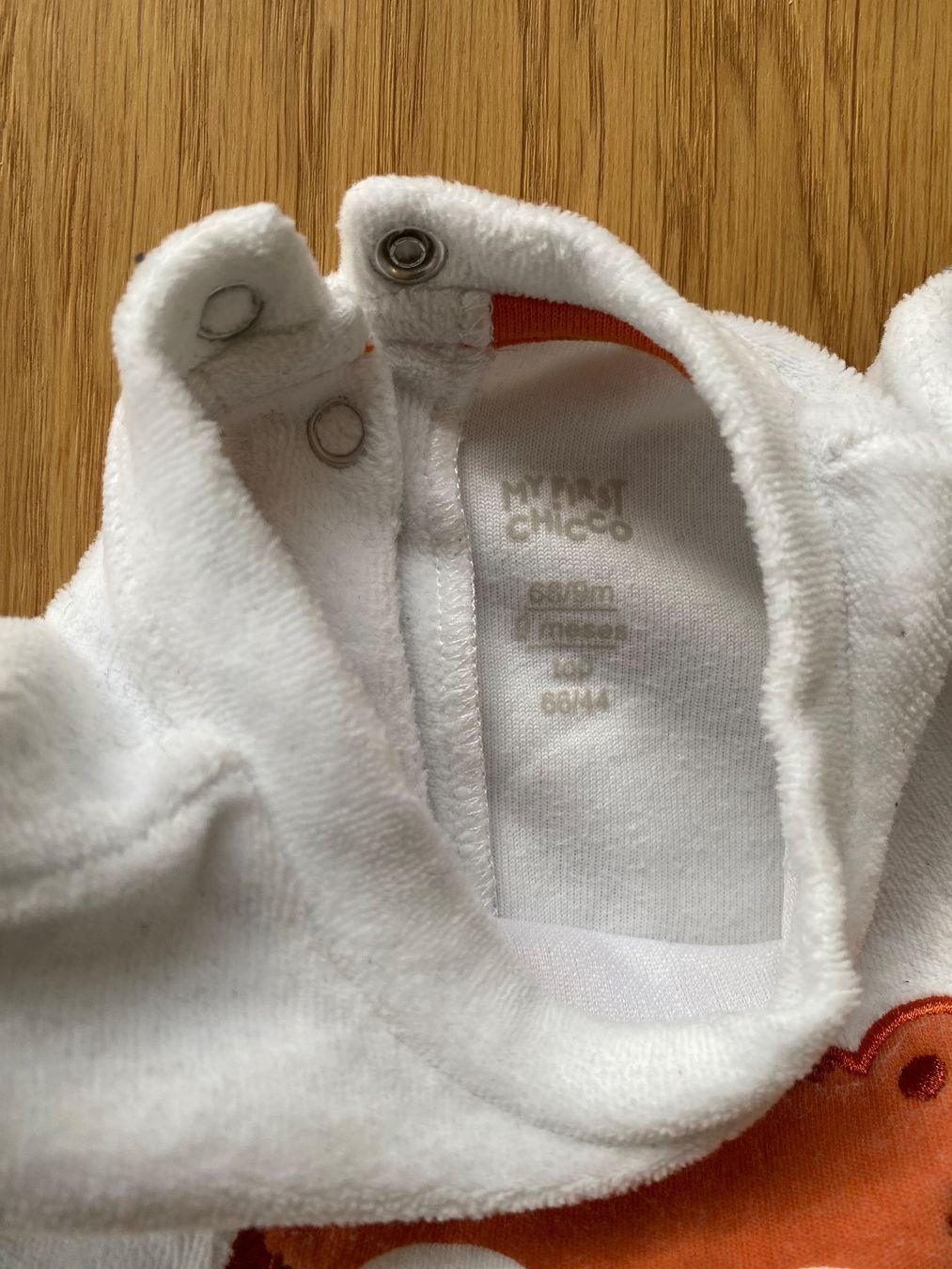 Chicco Pyjamas & Ähnliches: Herziges Chicco Outfit 2teilig 68 – Gebraucht aus Einsiedeln von PaedeK84 3