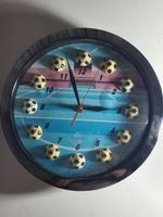 Wanduhr Fussball Motiv Quarz Defekt Deko Vintage 28 cm