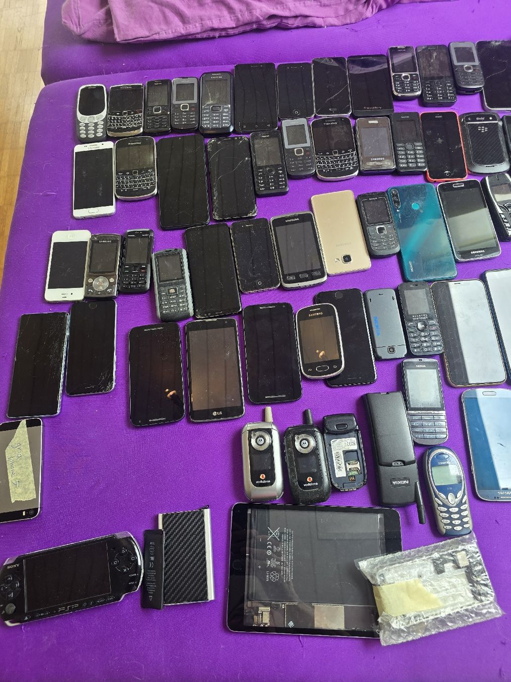 Telefoni cellulari / Smartphones: Alte Händy Sammlung Retro – Difettoso da Neuenkirch venduto da bachforelle06 1