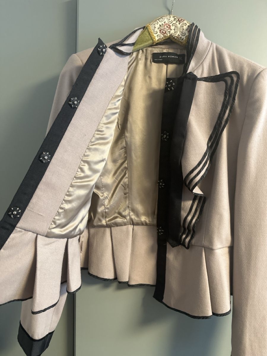 Zara Giacche: Blazer Zara Gr.M – Usato da Uster venduto da staernli4 2