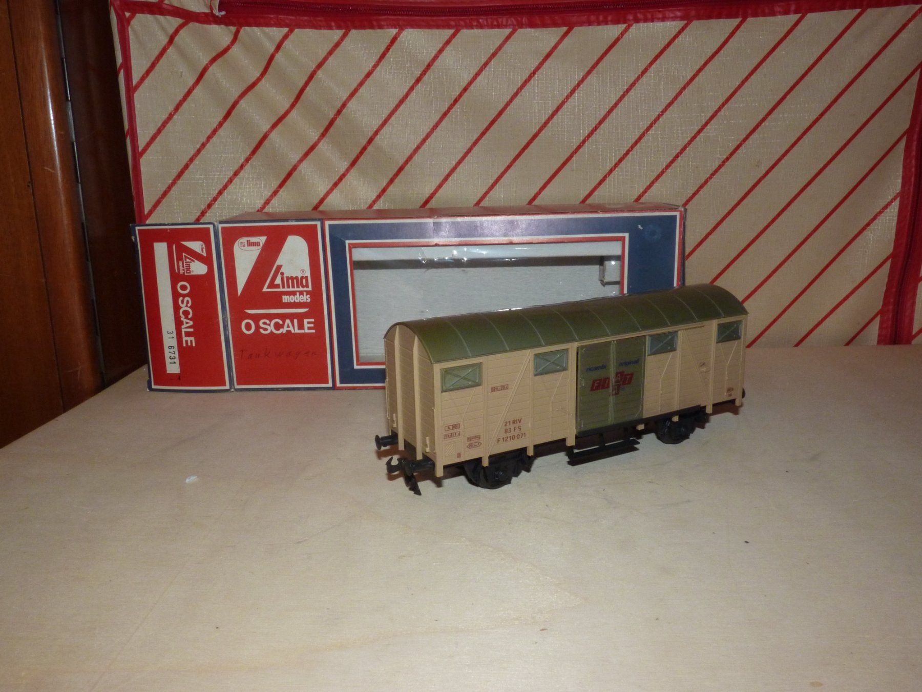 Lima Modellini di ferrovie: Güterwagen Lima Spur 0 – Usato da Rudolfstetten venduto da Rrst1968