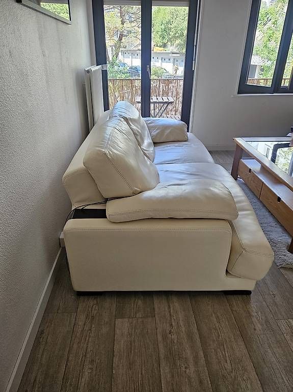 Sofas: Set canape / fauteuils designer cuir blanc – D'occasion à Montreux par tur_sx8b 1