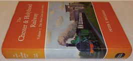 0-7153-5617-8 THE CHESTER & HOLYHEAD RAILWAY Main Line 1880