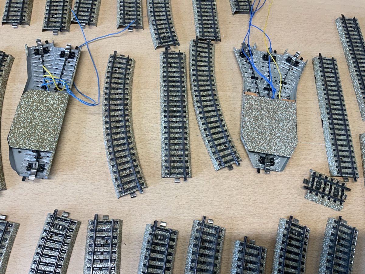 Märklin Modelleisenbahnen: Märklin Geleise – Gebraucht aus Niederuzwil von Miami1999 4