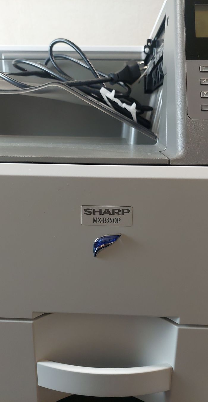 Sharp Stampanti: Sharp MX-B350P Laserdrucker + neuer Toner MX-B45GT – Nuovo (secondo la descrizione) da Zürich venduto da Ricardo_Noname 1