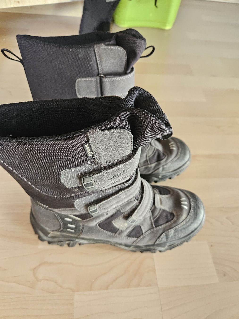 Scarpe per ragazzi: Winterschuhe Gr.41 – Usato da Oberkulm venduto da Preneur 1