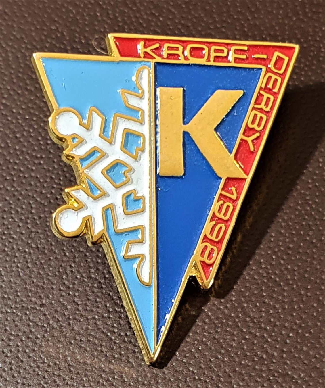 Placchette & Badge: R030 - Pin K  Kropf Derby 1998 – Usato da Reinach BL venduto da Boston-Verkauf