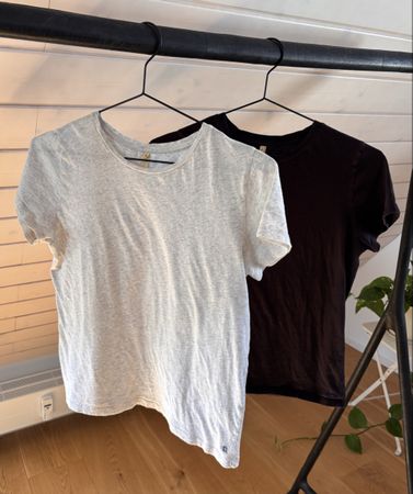 Bellerose t-shirts, off-black and grey mélange, size 0