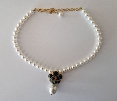 Elegante Perlenkette Collier Miss Camelia
