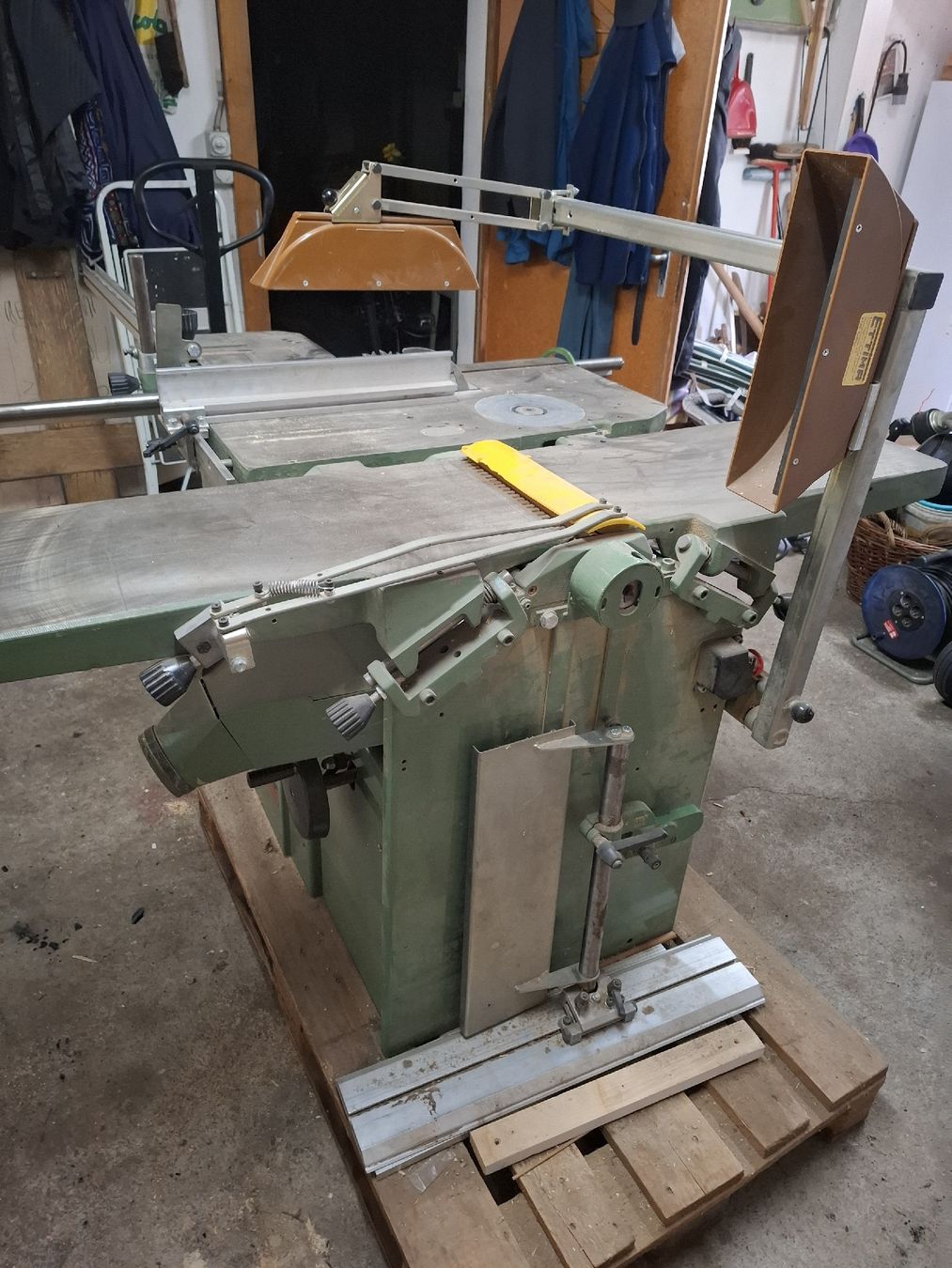 Tutte le macchine: 5 Fach Kombimaschine – Usato da Schwanden-Brienz venduto da Burgiba3000 2