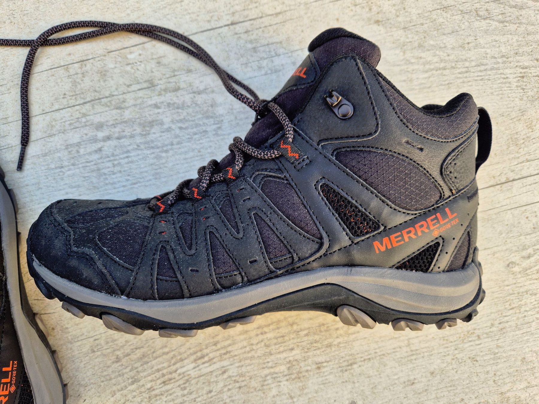Merrell Scarpe da uomo: Chaussures Merrell ACCENTOR 3 SPORT MID GTX – Nuovo (secondo la descrizione) da Genève venduto da Chris044 3