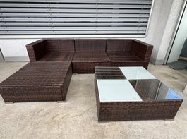 Braune Gartenlounge
