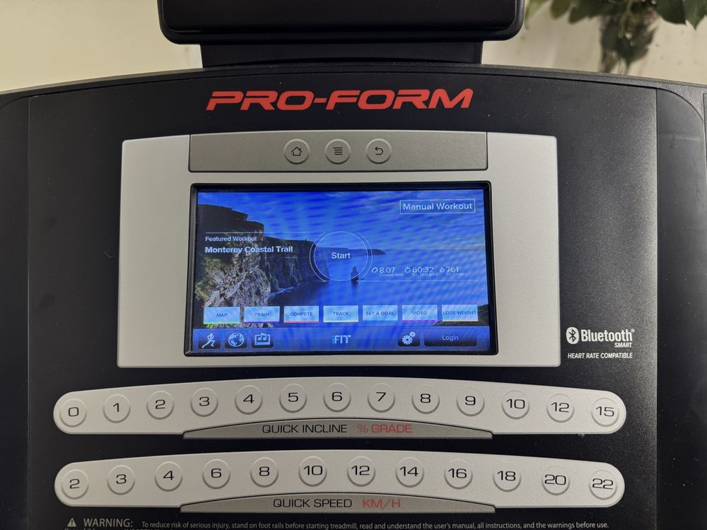 Treadmill- Proform performance 1850 (Neu (gemäss Beschreibung)) in ...