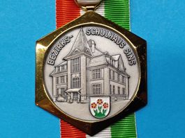 Sins - Schulhaus 1985 (B219)