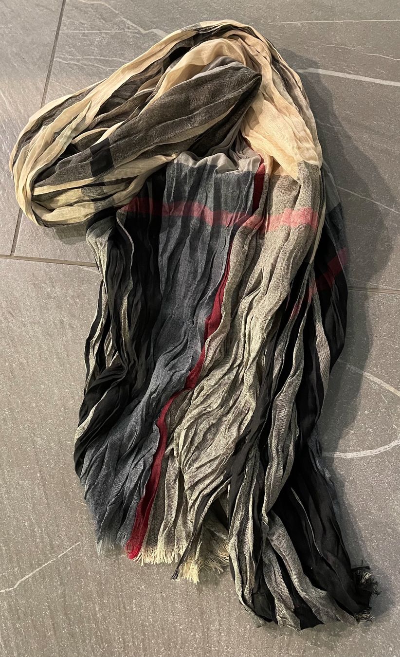Foulard & Sciarpe: Damen / Herren Winterschal gestreift – Usato da St. Gallen venduto da Martunia 1