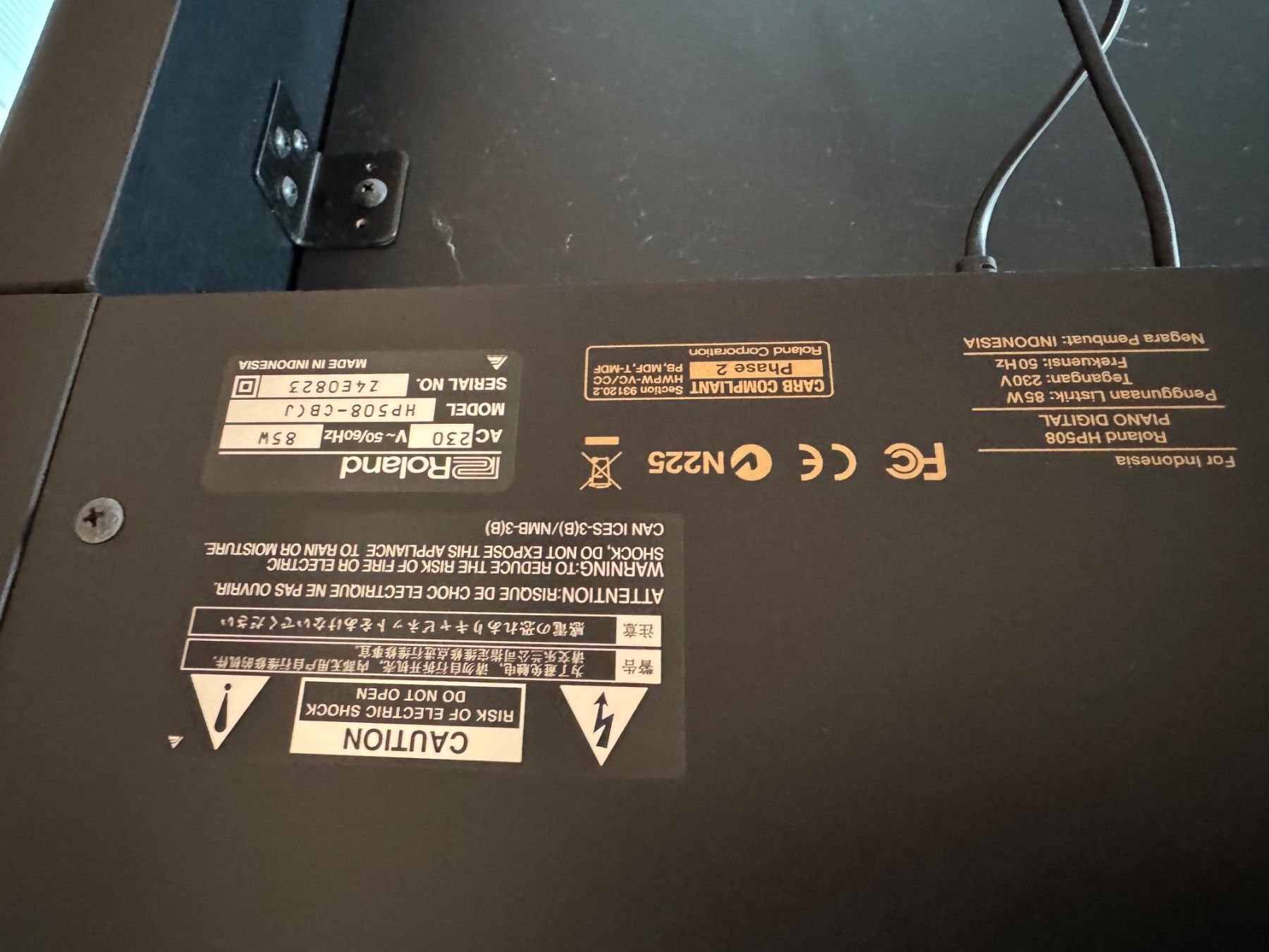 Roland Musikinstrumente: Roland HP 508 - CB digital piano – Gebraucht aus St-Gingolph von GoldenKeys 3