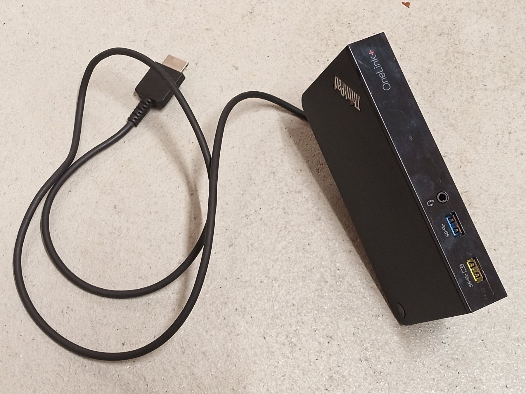 Lenovo Docking station: ThinkPad OneLink+ Dockingstation – Usato da Zürich venduto da danihell 1
