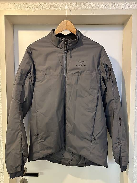 : Arcteryx LEAF Cold WX Jacket LT Mens  Gr. M  Wolf Grey – Gebraucht aus Stetten SH von Flo---