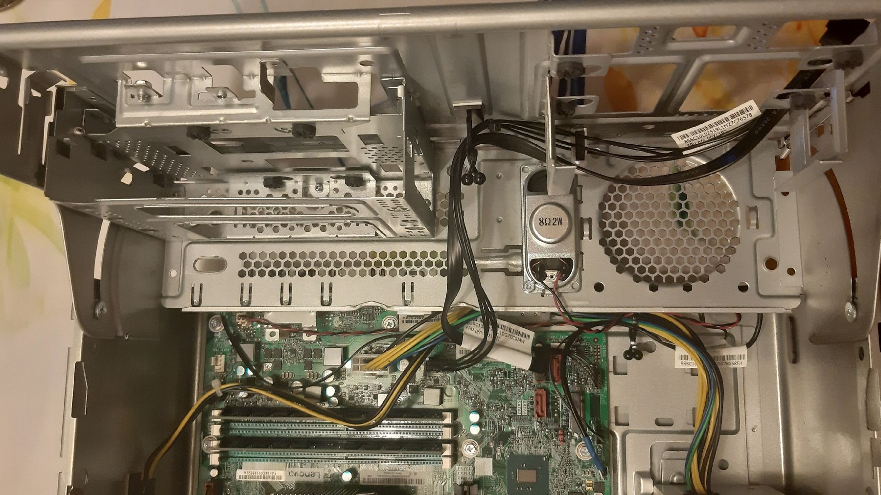 Lenovo PCs: PC - LENOVO  TinnkCentre – Défectueux à Wila par myquaso 2