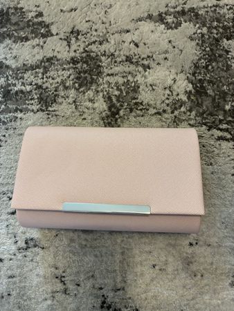 Clutch Tasche hellrosa mit Kette