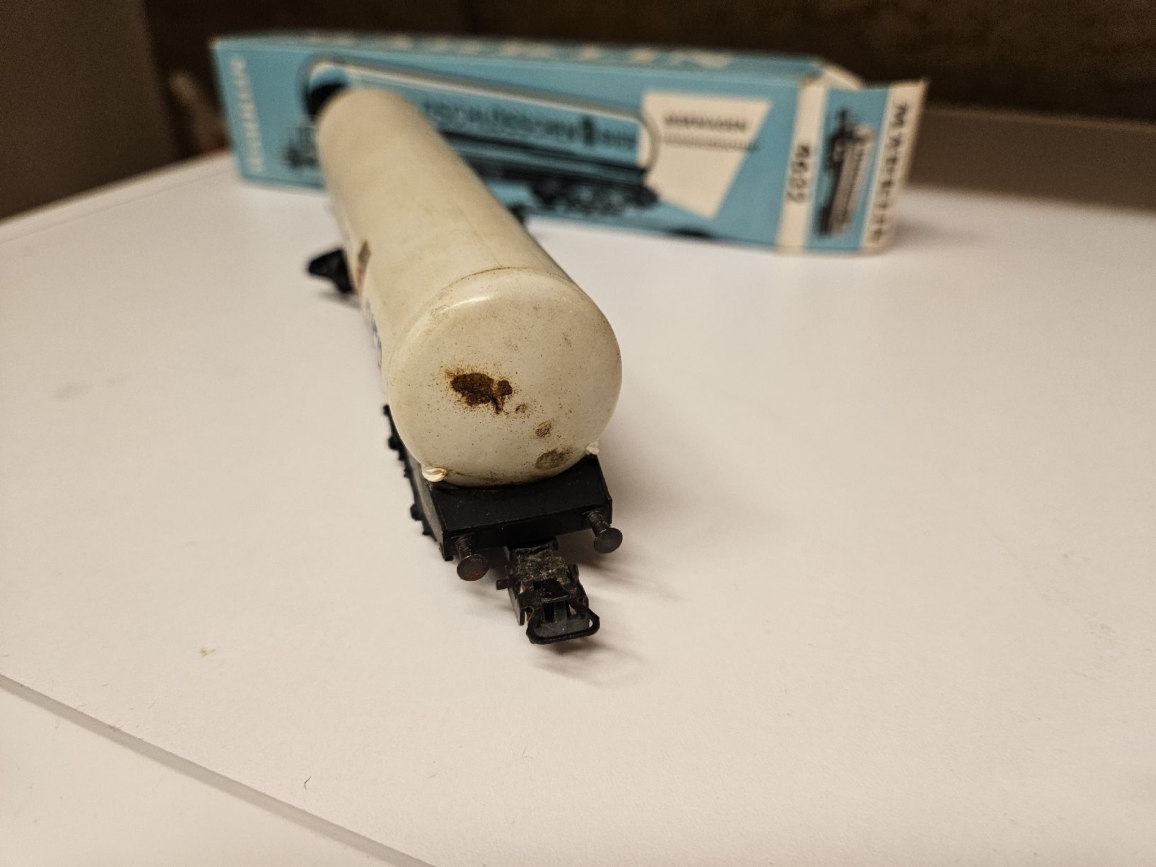 Märklin Modellini di ferrovie: Märklin Bierwagen Feldschlösschen Bier 4632 – Usato da Salenstein venduto da JasminB1993 3