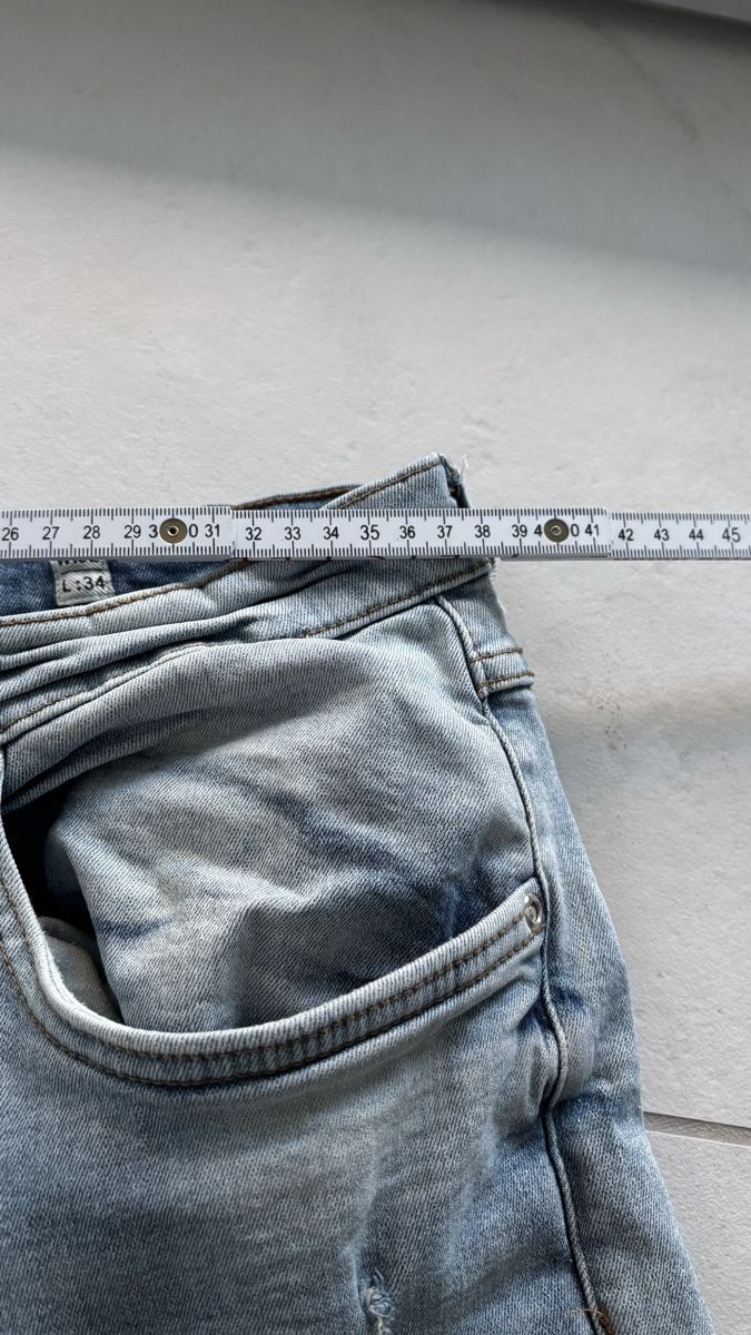 Jeans: REBEL Jeans W32/L34 – Usato da Seengen venduto da sa_land 6