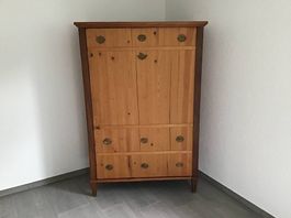 Schrank
