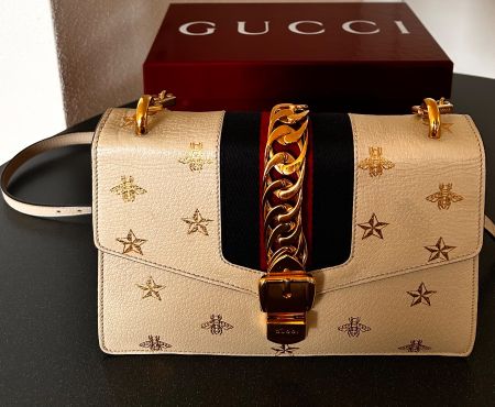 Gucci Sylvie Bag Beige Biene Gold Top Zustand wie neu!