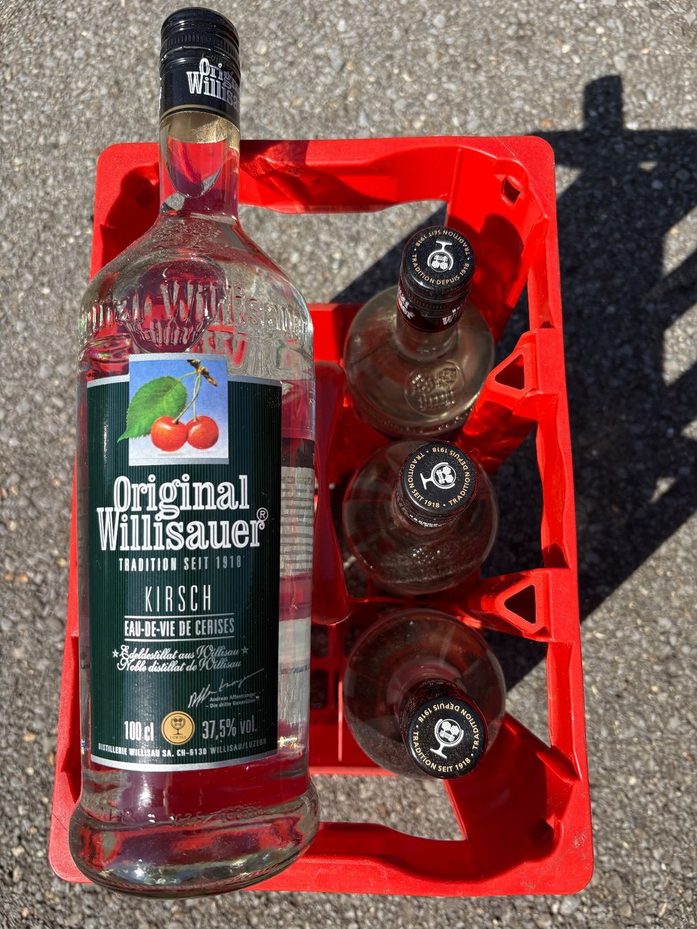Spiritueux: Willisauer Kirsch 4x 1 Liter – Neuf (Voir description) à Rüschlikon par pas_g92x
