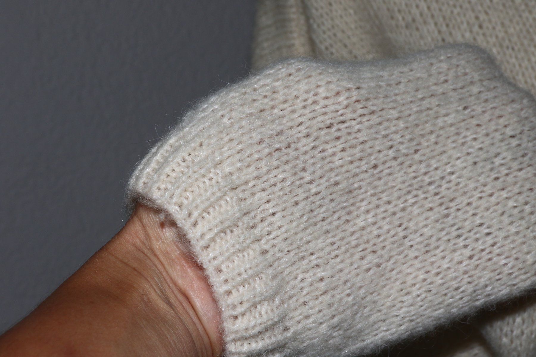 Giacche: Hübsche Strickjacke Gr.M  NEU – Nuovo (secondo la descrizione) da Oberwil-Lieli venduto da Svetlana28 5